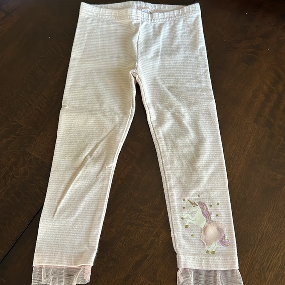 Carter’s outfit - Picture 4 of 10